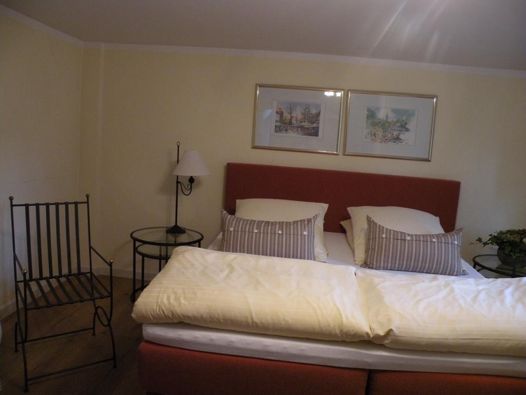 Alte Posthalterei Zorneding Hotel Bagian luar foto